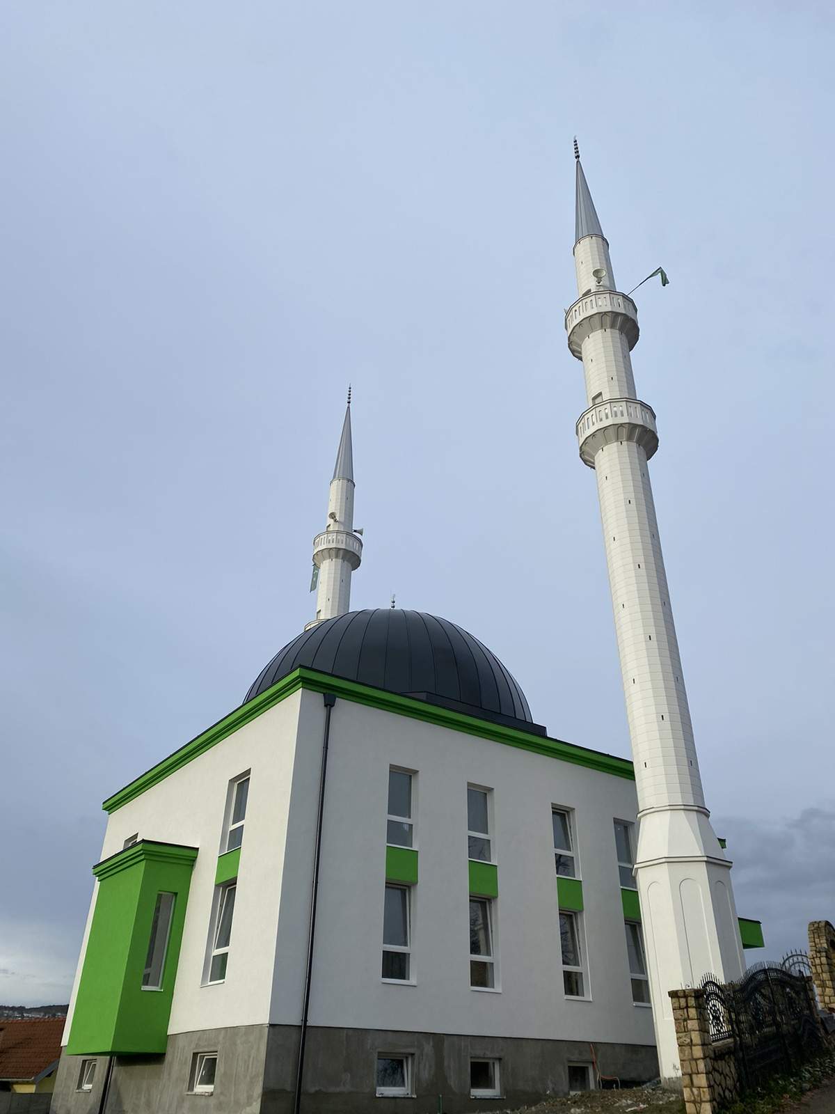 Humci (1).jpg - Čelić: Svečano otvorenje džamije i Islamskog centra Donji Humci 9. decembra
